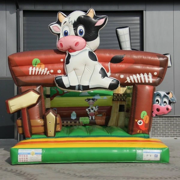 Springkussen Boerderij middel voorkant
