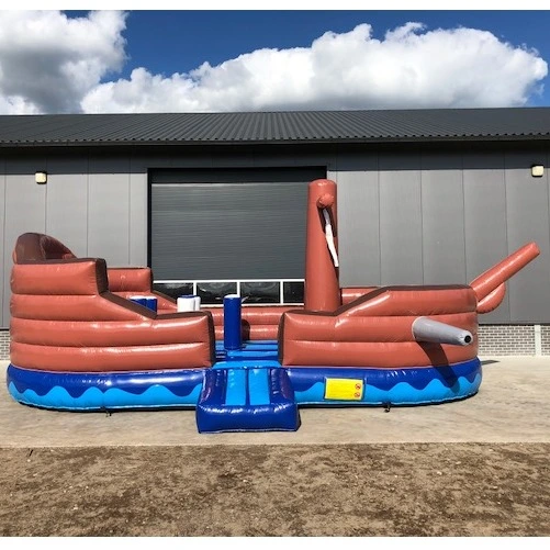 Springkussen Piratenschip Groot zijkant
