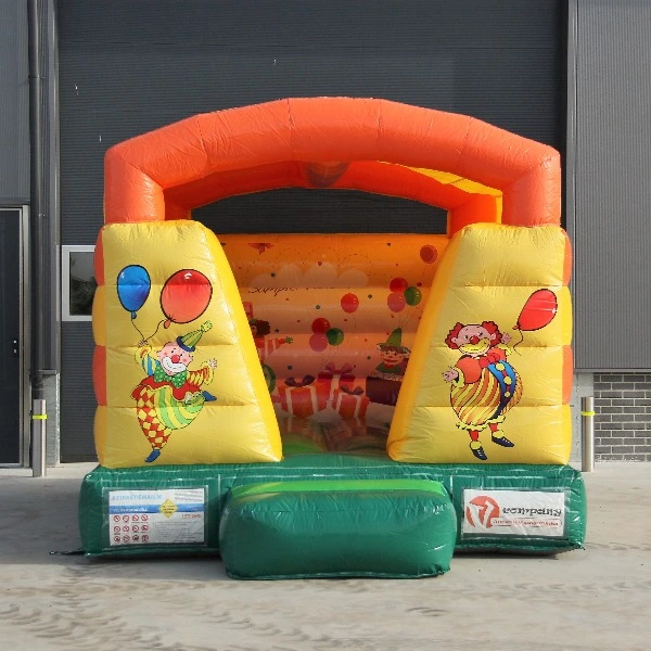Springkussen Clown met dak voorkant